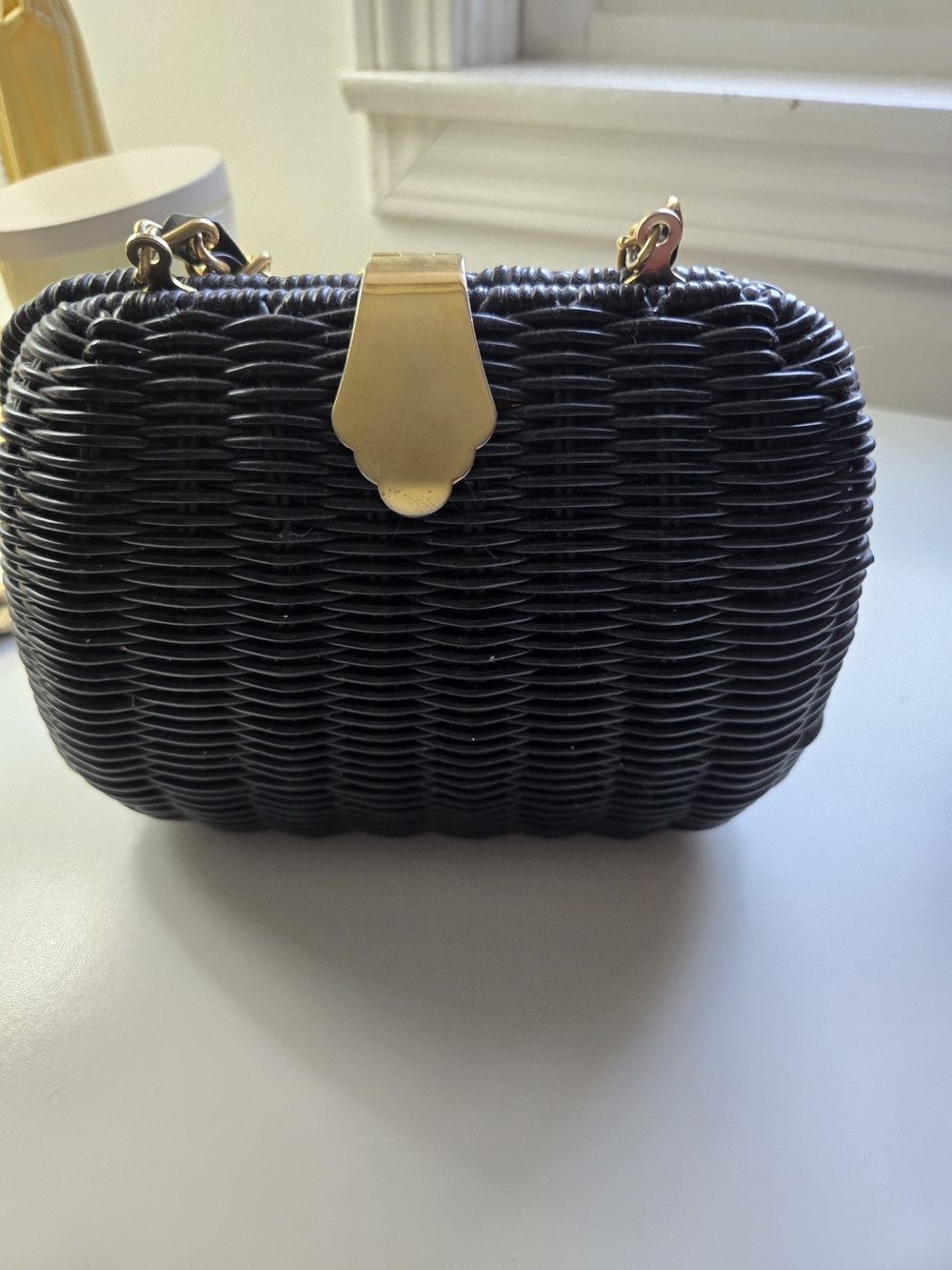 Black Woven Crossbody Bag with Gold Chain Strap - Picture 3 of 8